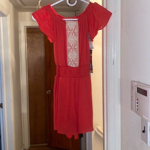 Girls Off-The-Shoulder Reddish-Pink Romper - Picture 3 of 5